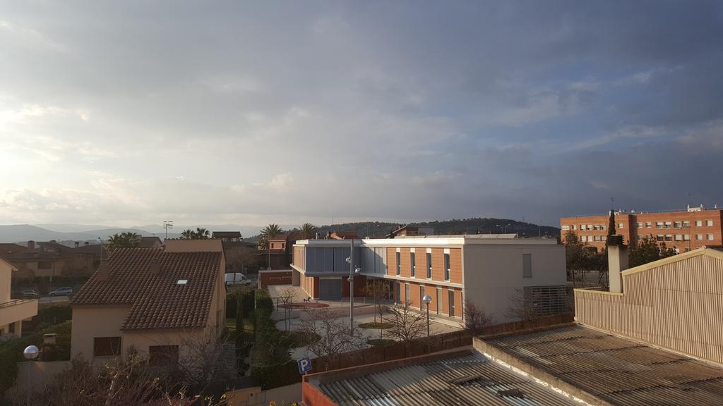Pension Avenida Vilafranca del Penedès Exterior foto